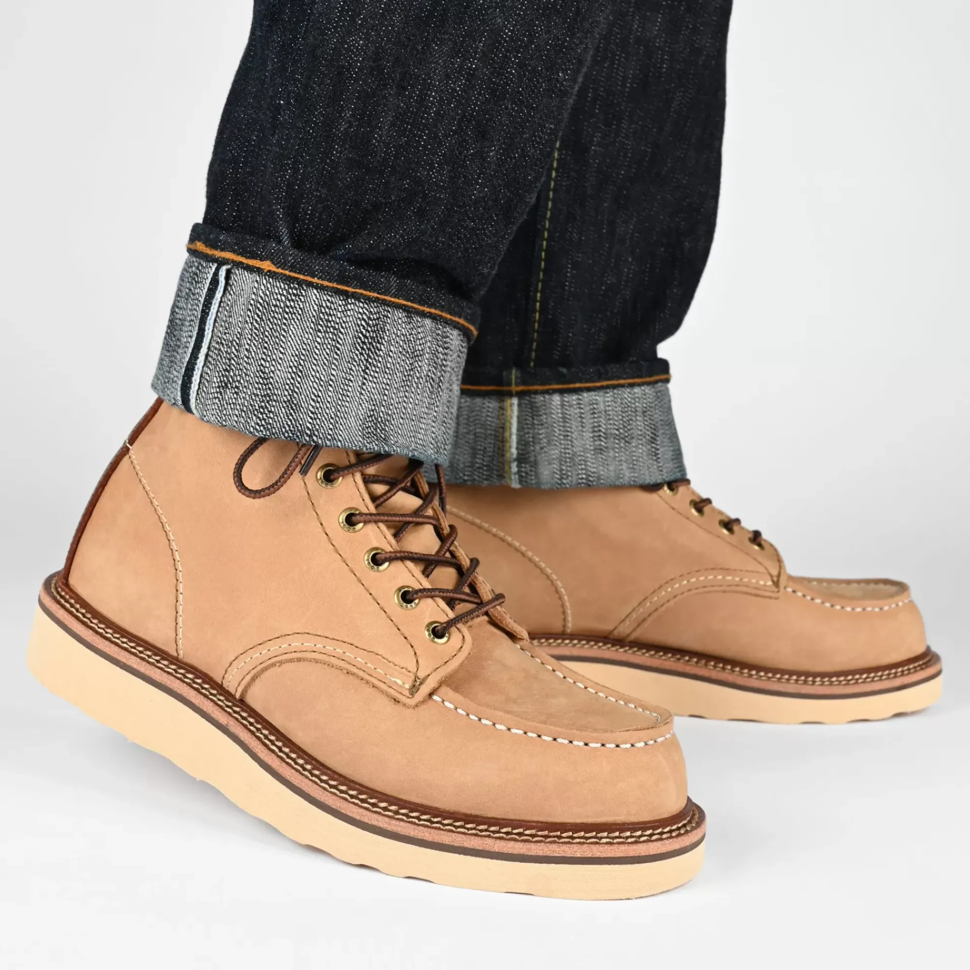 Clearance TAFT Model 002 Boot In Beige