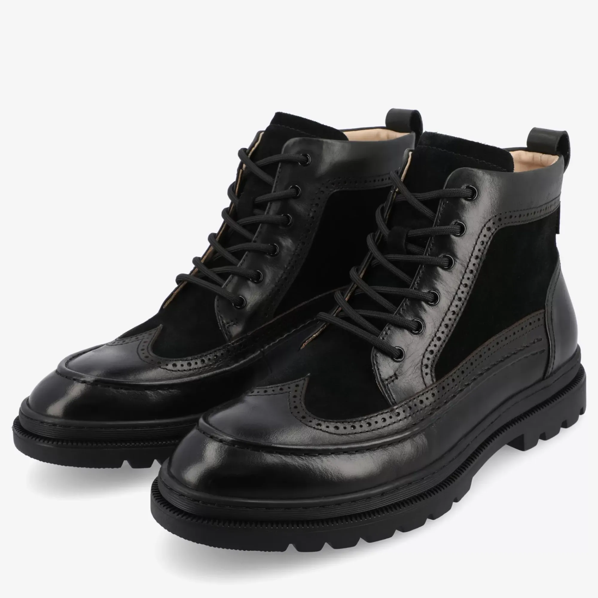 Cheap TAFT Model 008 Boot In Black