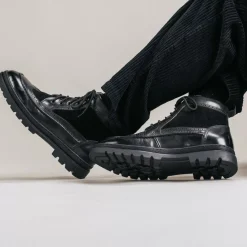 Cheap TAFT Model 008 Boot In Black