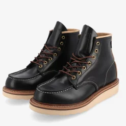 Discount TAFT Model 002 Boot In Black