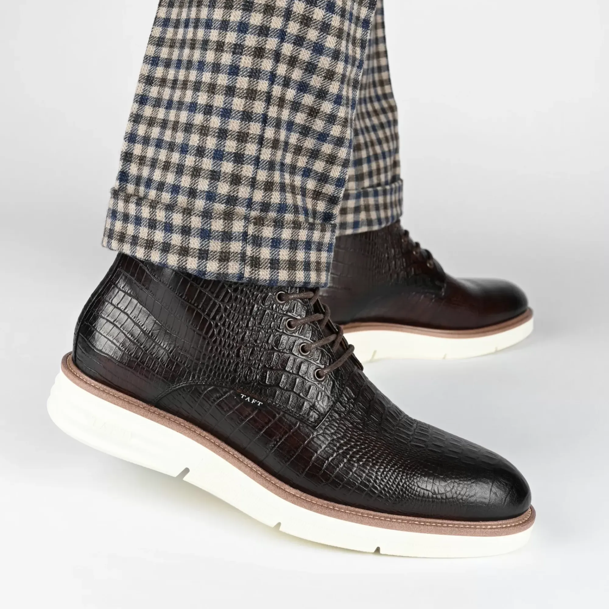 Best TAFT Model 009 Boot In Chocolate