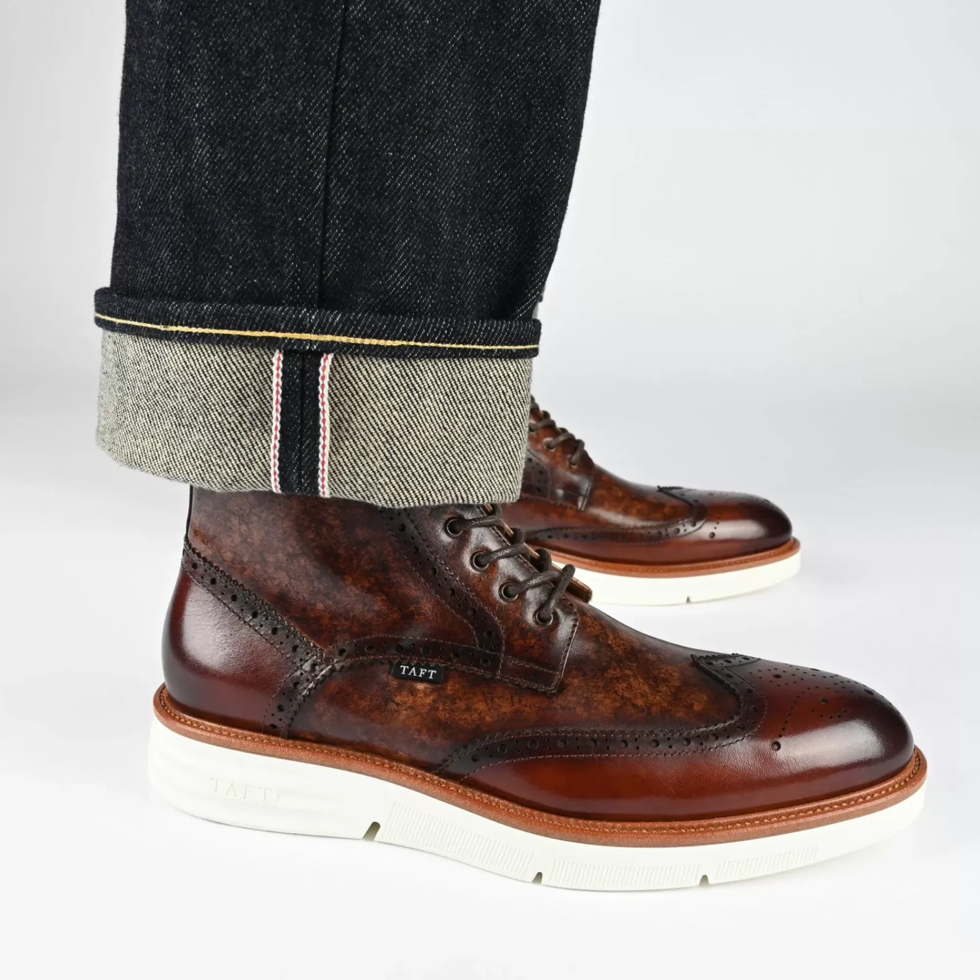 Fashion TAFT Model 005 Boot In Espresso
