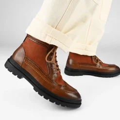 Fashion TAFT Model 008 Boot In Honey