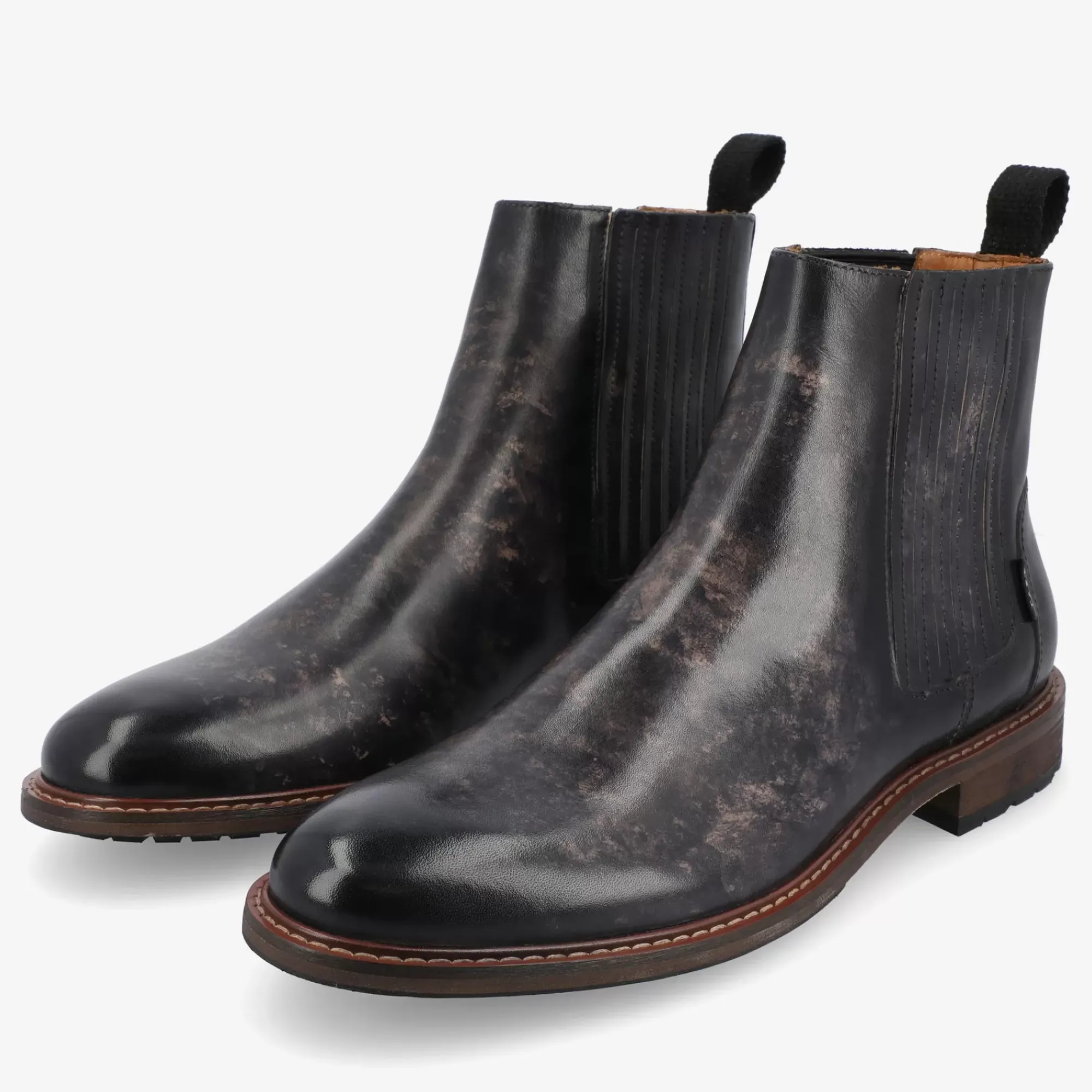 Fashion TAFT Model 010 Boot In Midnight