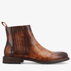 Shop TAFT Model 010 Boot In Walnut
