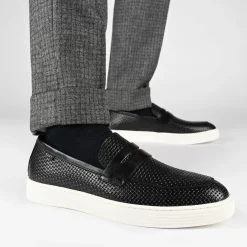 Outlet TAFT Model 106 Loafer In Black