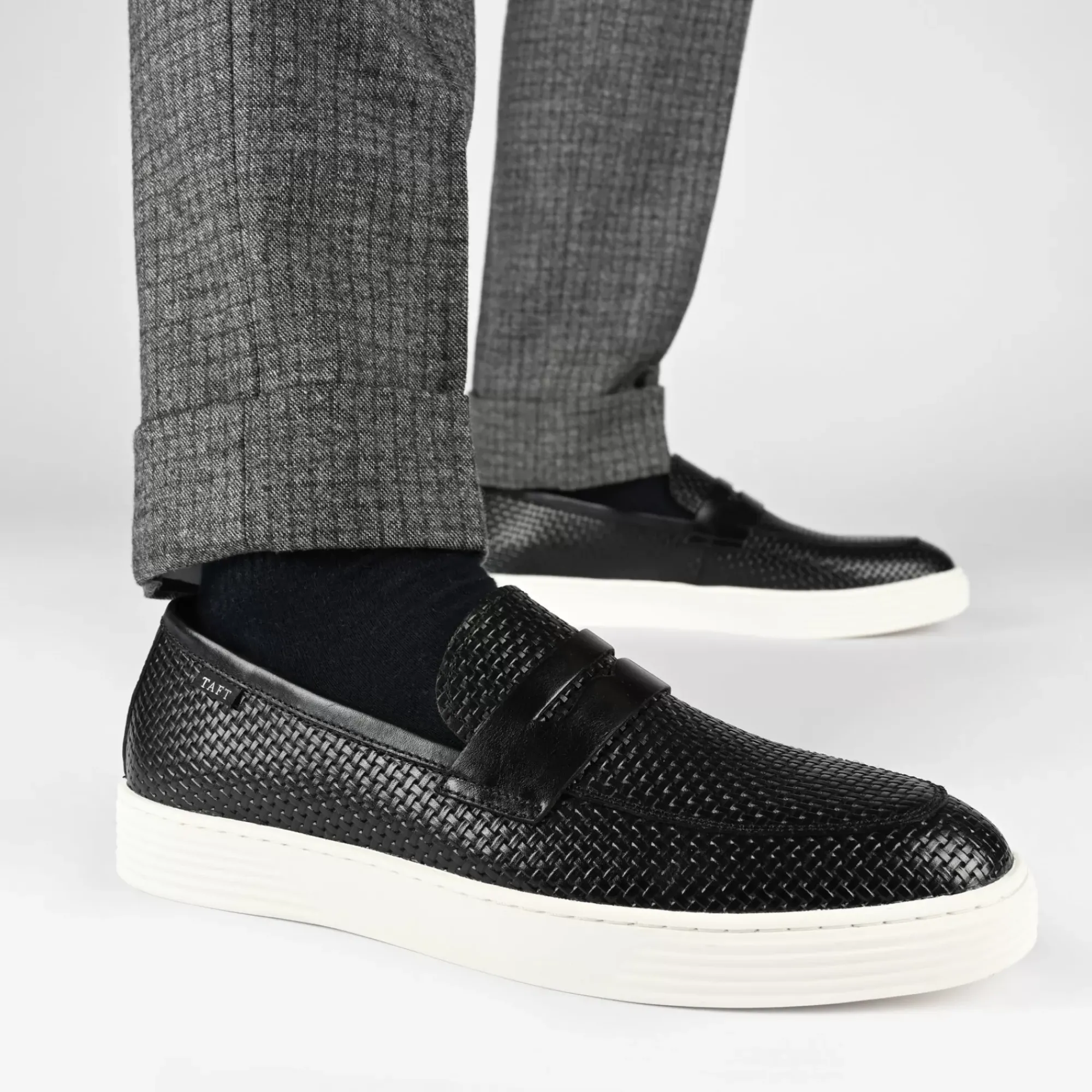 Outlet TAFT Model 106 Loafer In Black