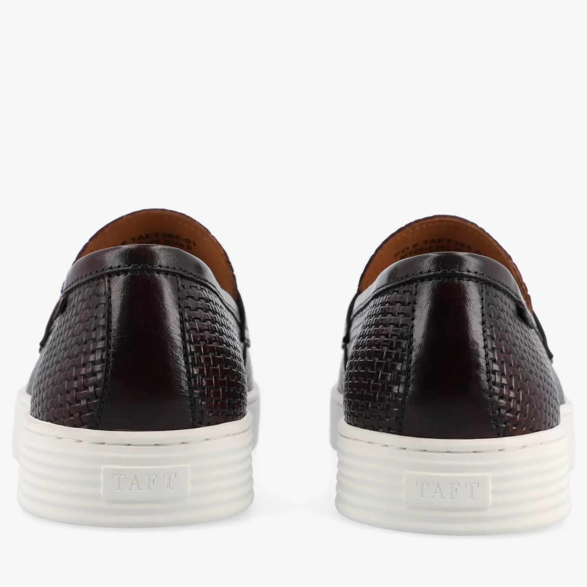 Shop TAFT Model 106 Loafer In Cherry