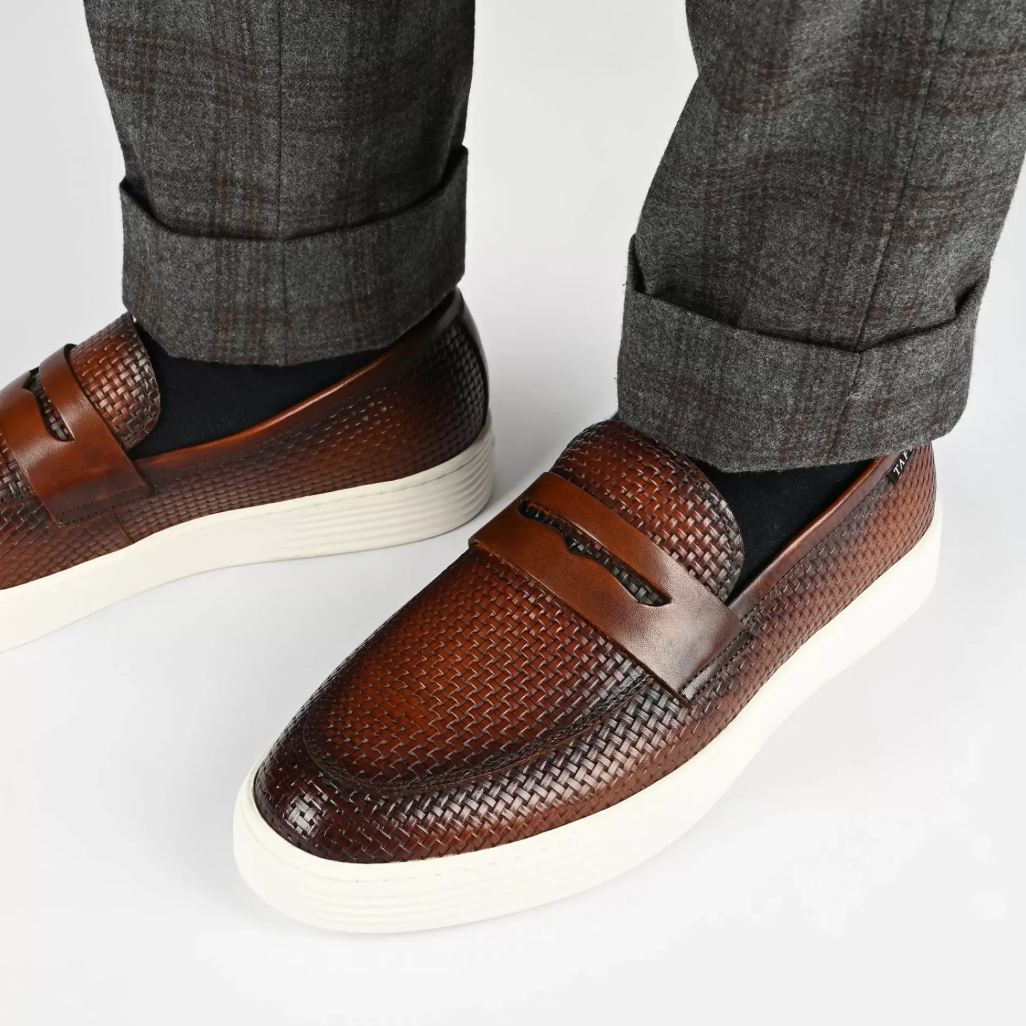 Best TAFT Model 106 Loafer In Chili