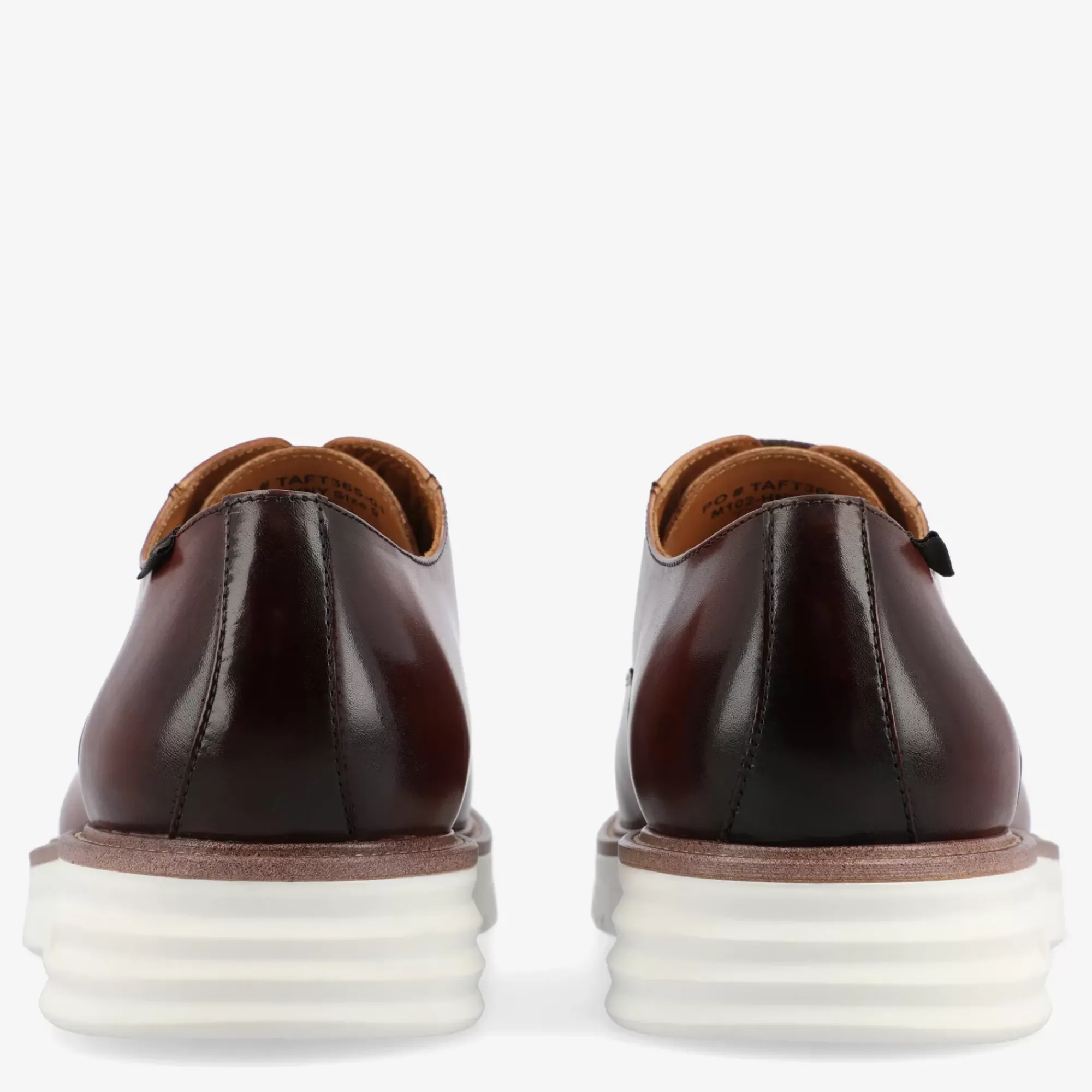 Store TAFT Model 102 Shoe In Honey