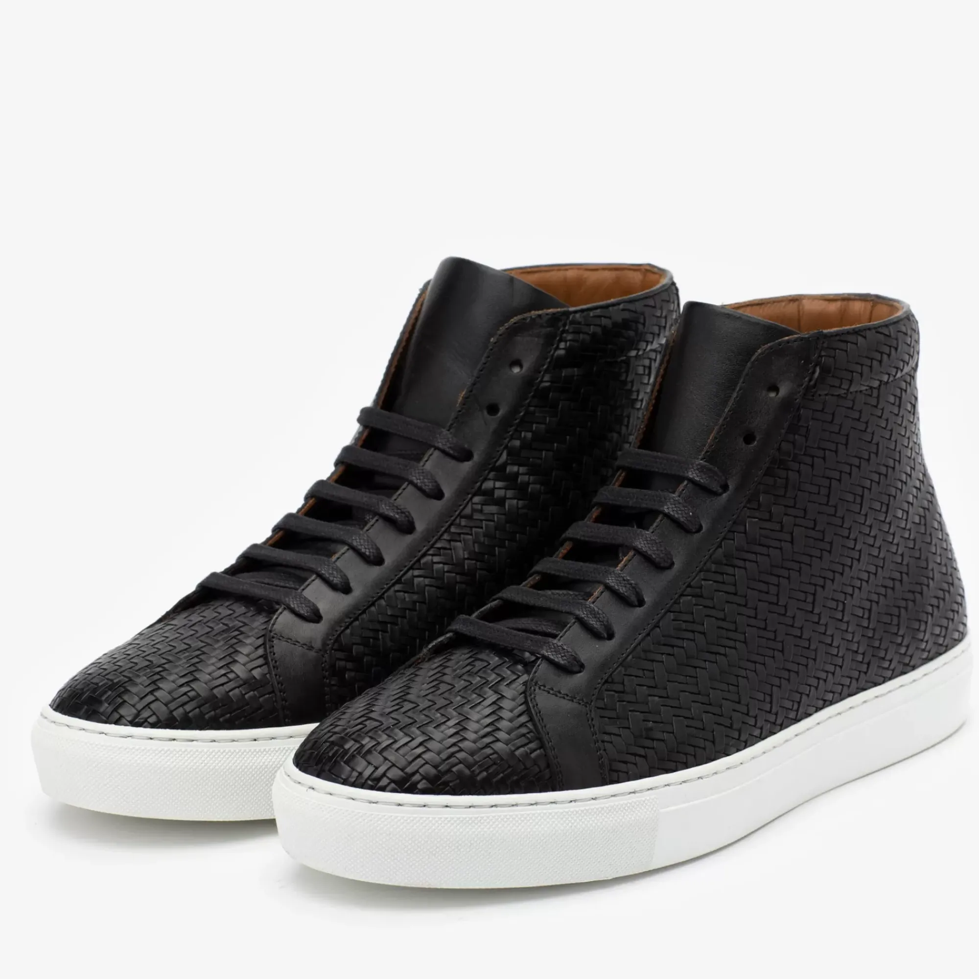 Discount TAFT The Hightop Sneaker In Black Woven |