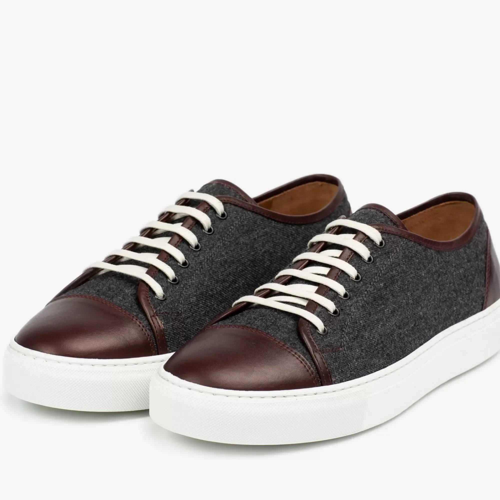 Store TAFT The Jack Sneaker In Grey/Oxblood - Wool Sneakers |